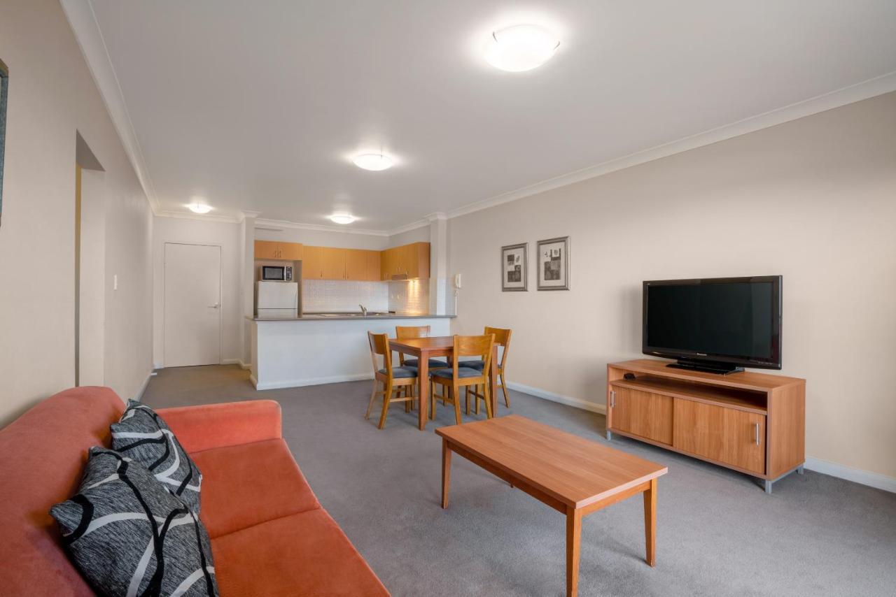 Leisure Inn Spires Леура Екстериор снимка