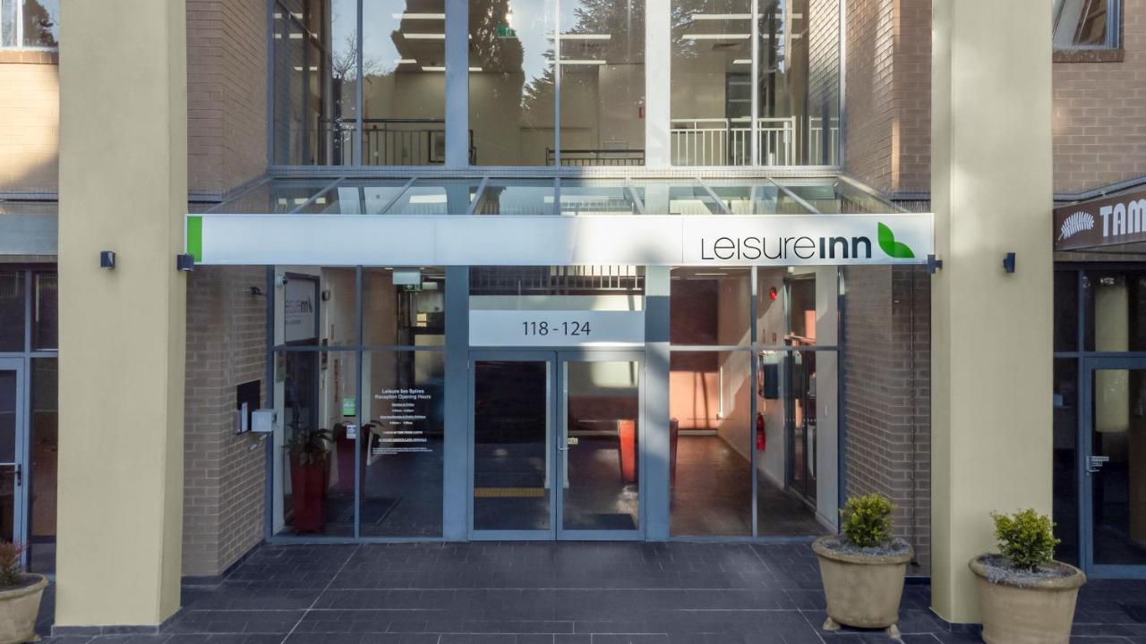 Leisure Inn Spires Леура Екстериор снимка